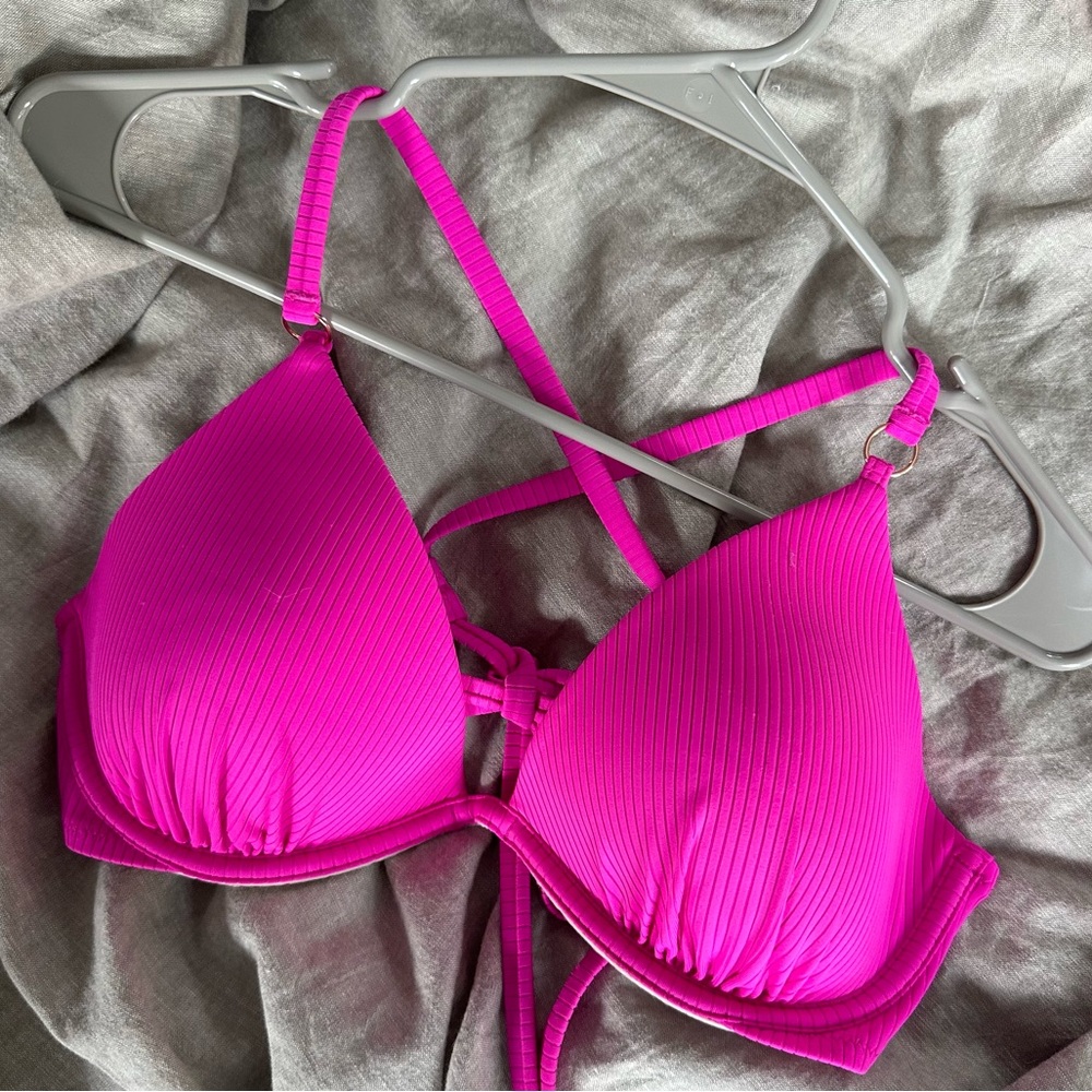 Bikini top